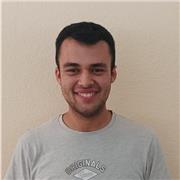 Estudiante de ingeniería da clases de Matemáticas, física, química, biología e informática